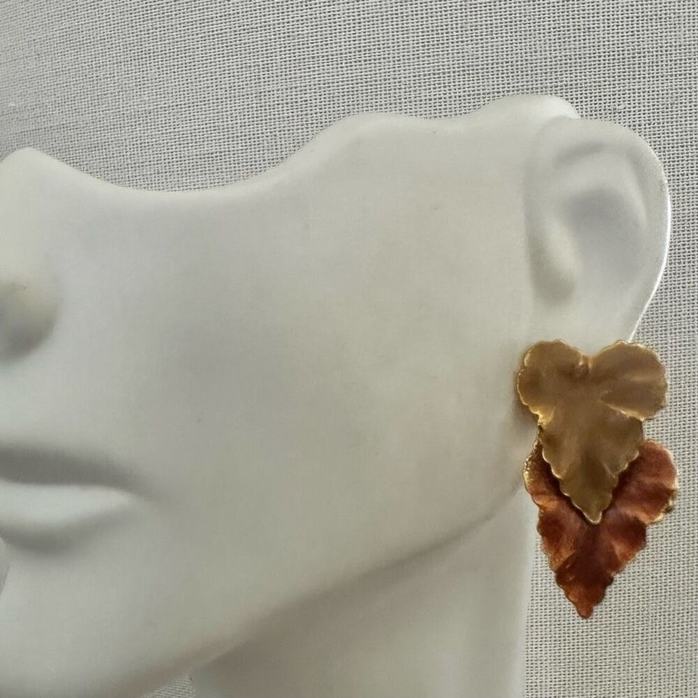 Vintage Gold & Copper-Tone Leaf Earrings – Lightweight Movable Statement Jewelry